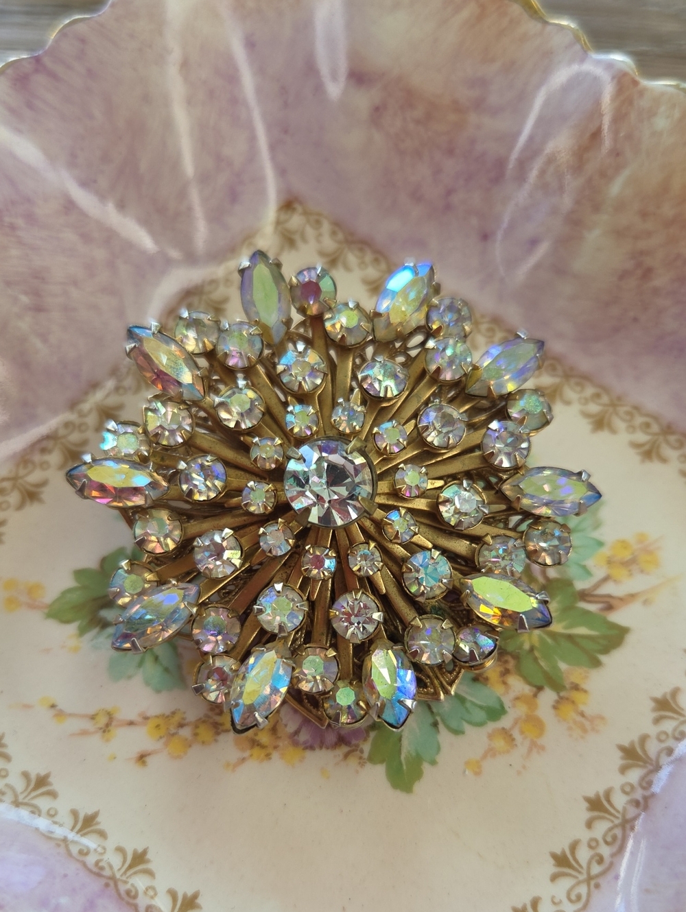 Aurora Borealis Rhinestone Burst Brooch - Gold Tone